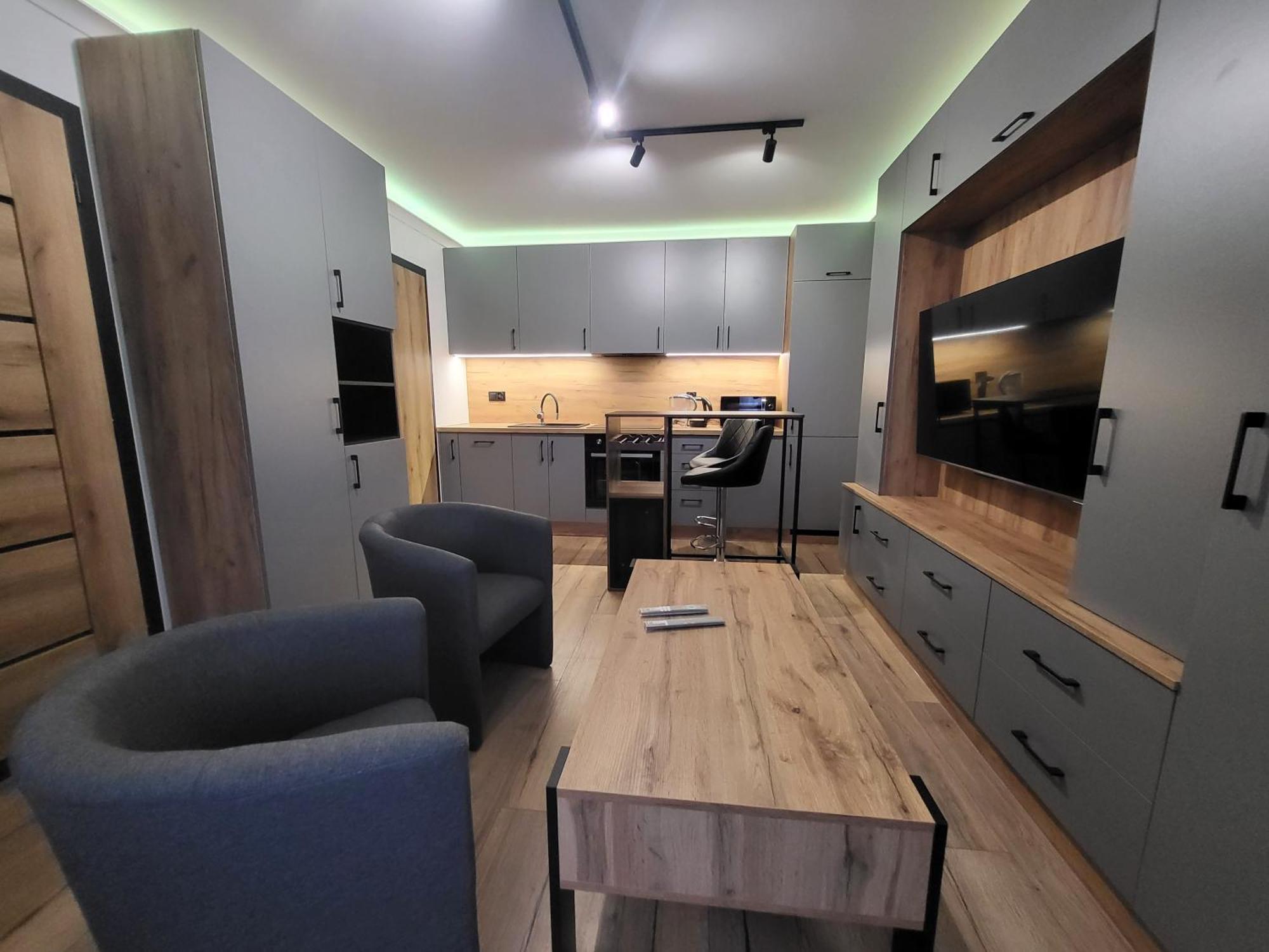 Handy Apartamenty - Mieszkania Na Doby W Centrum Rzeszowa Εξωτερικό φωτογραφία