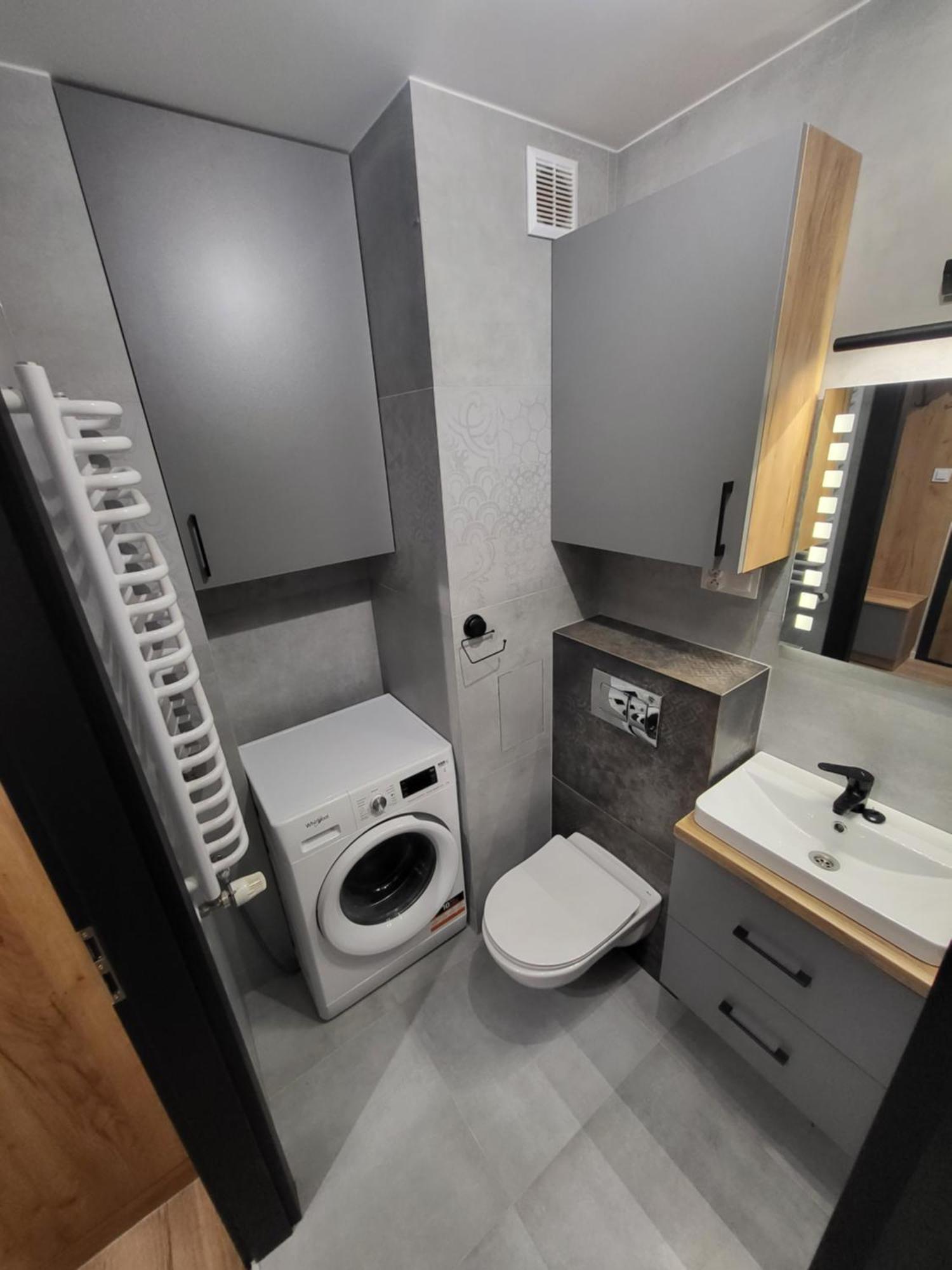 Handy Apartamenty - Mieszkania Na Doby W Centrum Rzeszowa Εξωτερικό φωτογραφία