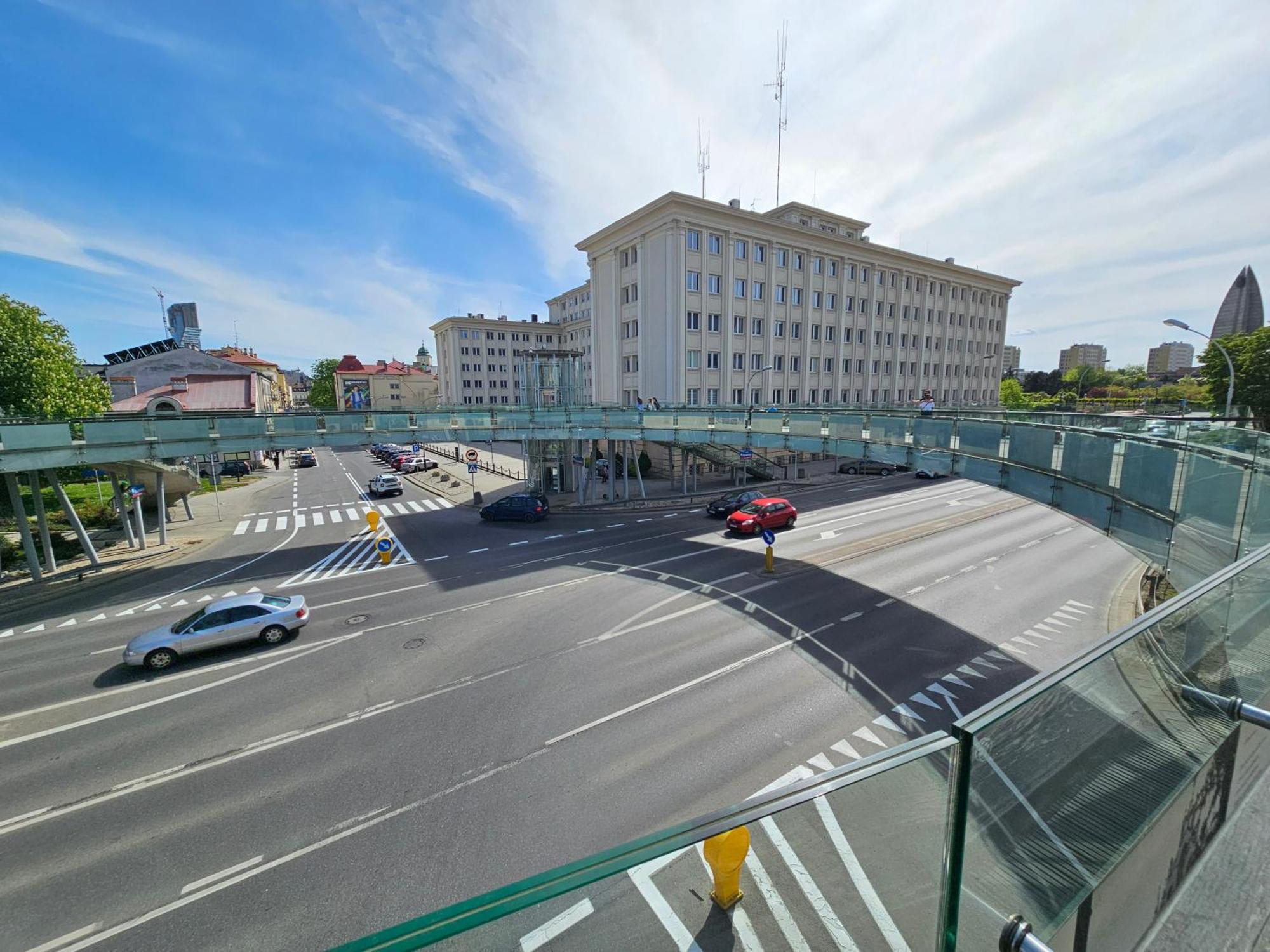 Handy Apartamenty - Mieszkania Na Doby W Centrum Rzeszowa Εξωτερικό φωτογραφία